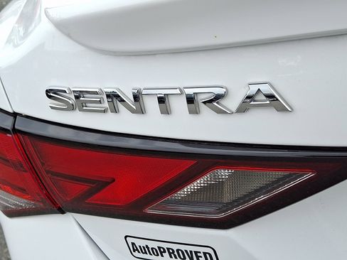 Used 2021 Nissan Sentra SV image 29