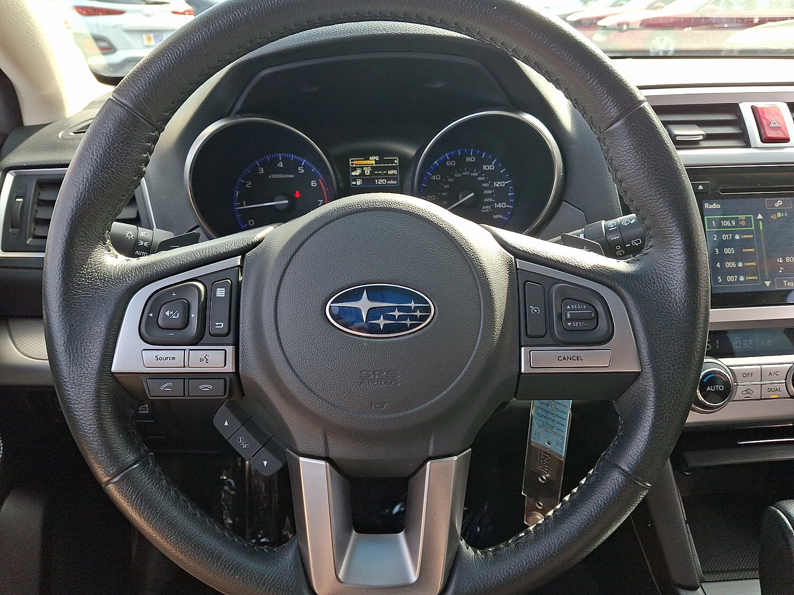 Used 2017 Subaru Outback 2.5i Premium AWD/4WD image 18