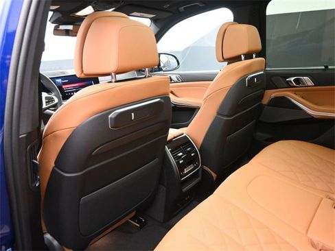 New 2026 BMW X5 M60i image 12