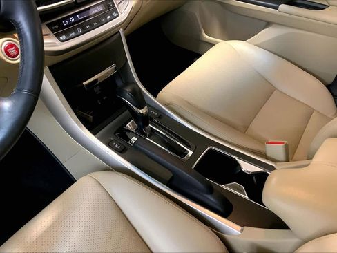 Used 2013 Honda Accord EX-L image 17