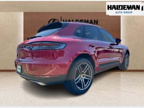 Used 2020 Porsche Macan AWD/4WD image 4