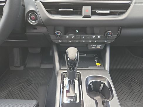 New 2026 Subaru Outback Touring XT AWD/4WD image 11
