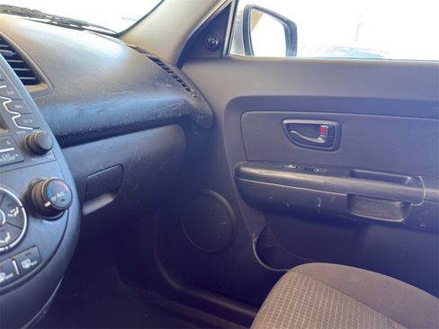 Used 2012 Kia Soul image 21