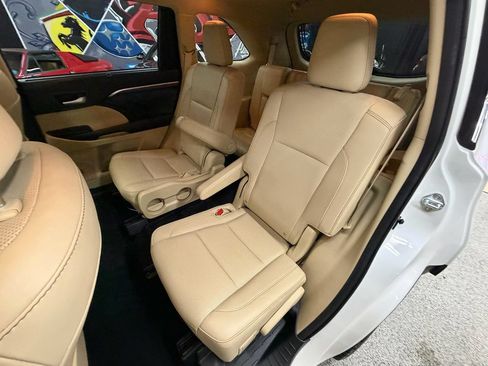 Used 2015 Toyota Highlander Limited AWD/4WD image 14