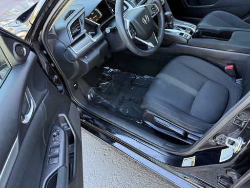 Used 2016 Honda Civic EX image 11