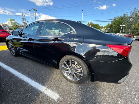 Used 2019 Acura TLX V6 FWD image 3