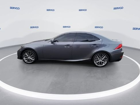 Used 2017 Lexus IS 200t image 5