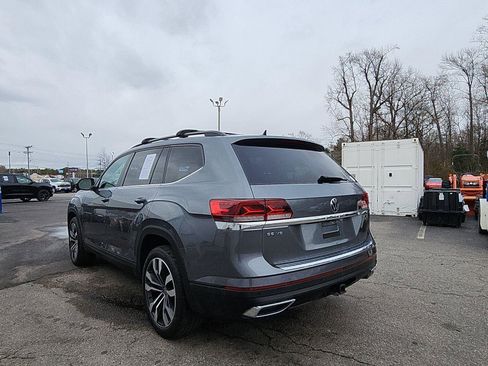 Used 2022 Volkswagen Atlas SE image 3