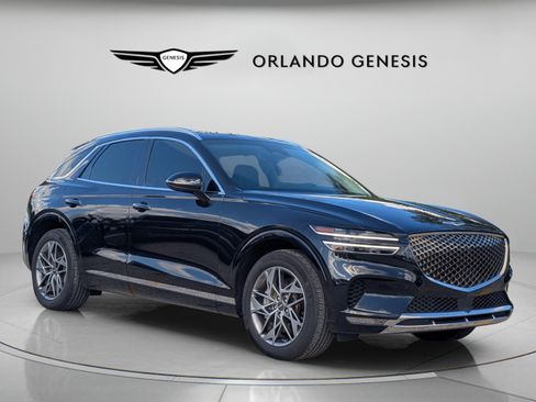 Used 2023 Genesis GV70 2.5T w/ Advanced Package AWD/4WD image 2