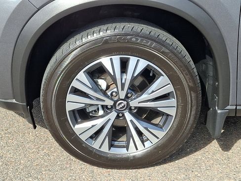 Used 2023 Nissan Rogue SV AWD/4WD image 8