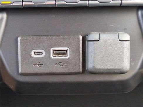 Used 2024 Chevrolet Silverado 1500 Custom Trail Boss image 21