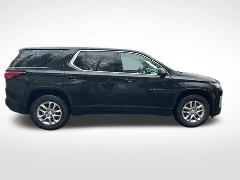 Certified 2022 Chevrolet Traverse LS image 6