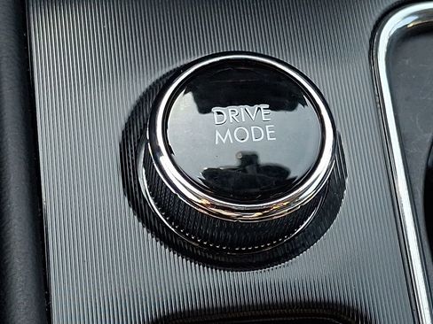 Used 2022 Lincoln Corsair AWD w/ Premium Package image 28