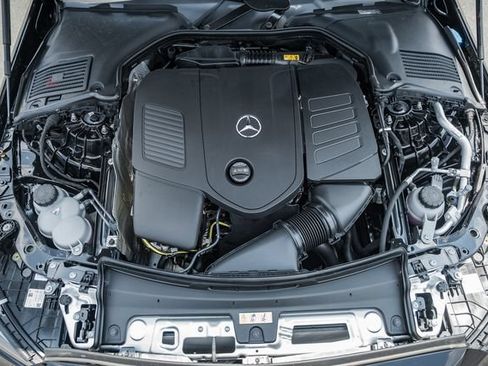 New 2026 Mercedes-Benz C 300 4MATIC Sedan image 19