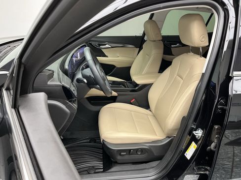 Used 2025 Buick Envision Preferred AWD/4WD image 9