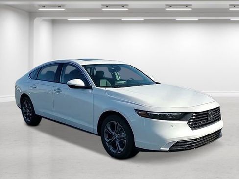 New 2026 Honda Accord EX-L image 1
