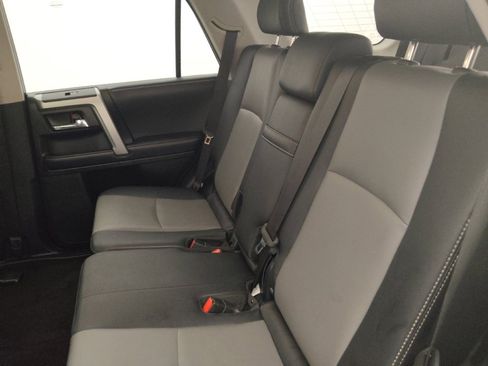 Used 2019 Toyota 4Runner SR5 Premium RWD image 18