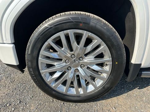 Used 2019 GMC Sierra 1500 Denali w/ Denali Ultimate Package image 7