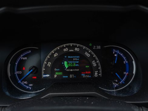 Used 2024 Toyota RAV4 LE AWD/4WD image 22