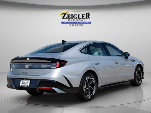 Certified 2026 Hyundai Sonata SEL FWD image 7