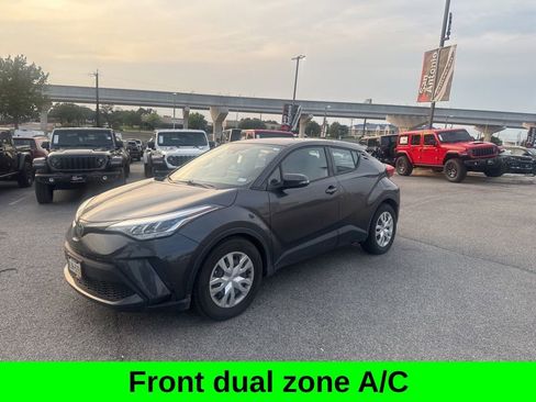 Used 2021 Toyota C-HR LE FWD image 2
