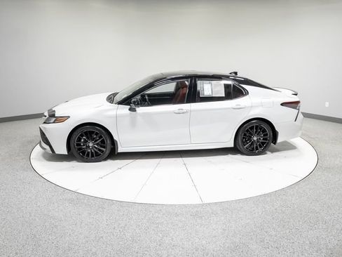 Used 2023 Toyota Camry XSE AWD/4WD image 33