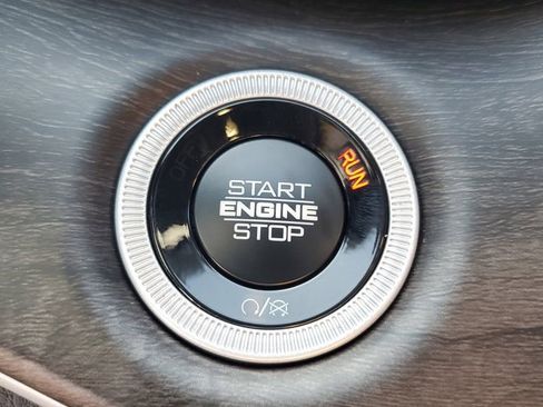 New 2025 Jeep Grand Cherokee Limited image 28