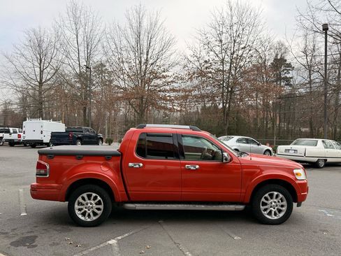 Used 2007 Ford Explorer Sport Trac Limited image 4