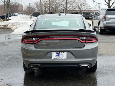 Used 2023 Dodge Charger SXT w/ Blacktop Package image 8