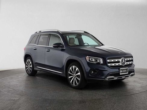 Used 2021 Mercedes-Benz GLB 250 image 7
