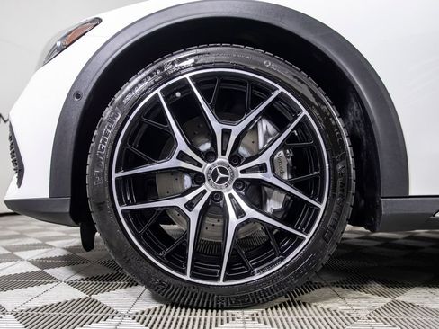 Used 2024 Mercedes-Benz E 450 4MATIC All-Terrain Wagon image 38
