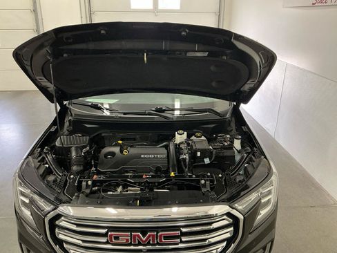 Used 2022 GMC Terrain SLT w/ Infotainment Package II AWD/4WD image 26