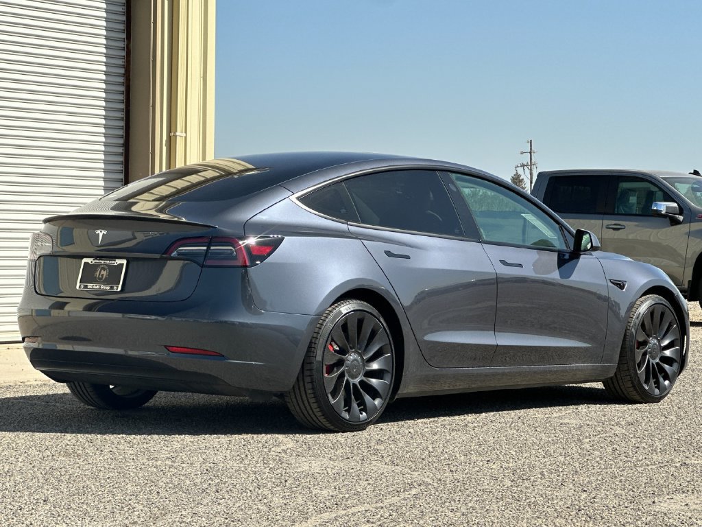 Used 2023 Tesla Model 3 Performance AWD/4WD image 4