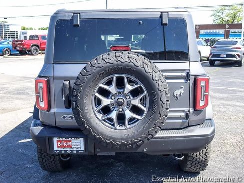 Used 2024 Ford Bronco Badlands AWD/4WD image 7