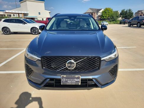Used 2026 Volvo XC60 B5 Ultra AWD/4WD image 2