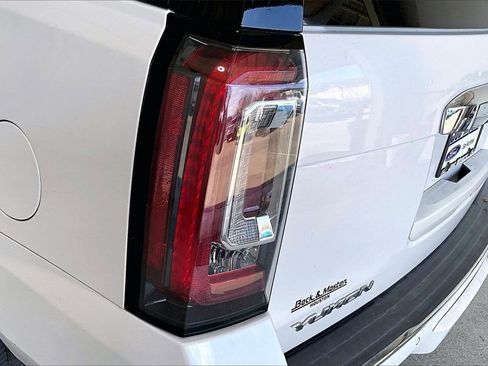 Used 2017 GMC Yukon Denali w/ Open Road Package image 13