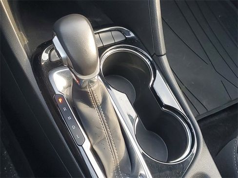 Used 2024 Buick Encore GX Sport Touring w/ Comfort Package image 28