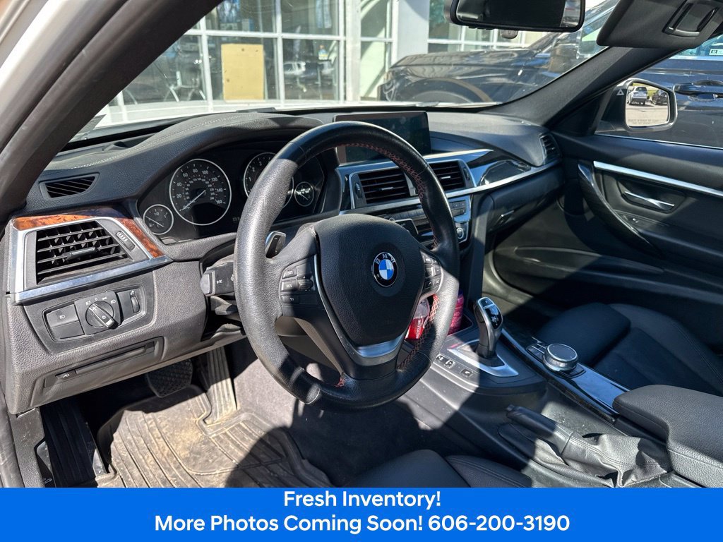 Used 2018 BMW 330i xDrive Sedan AWD/4WD image 10