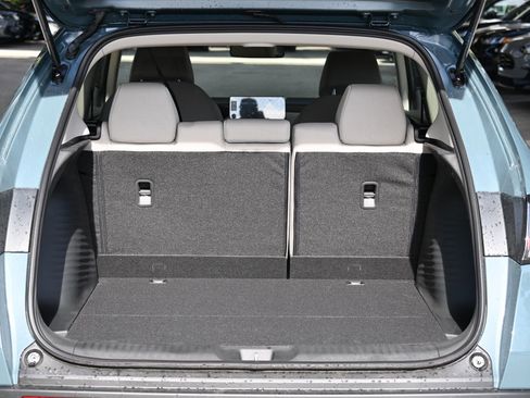 New 2027 Honda HR-V LX image 9
