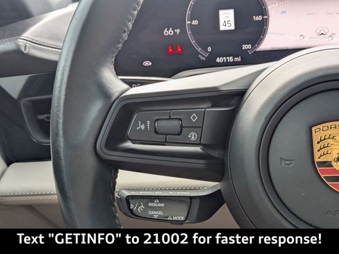 Used 2022 Porsche Taycan image 30