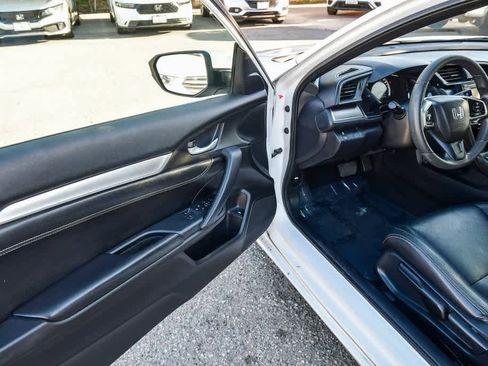 Used 2017 Honda Civic LX-P image 21