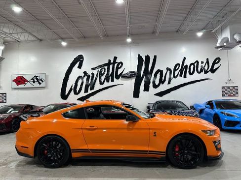 Used 2021 Ford Mustang Shelby GT500 w/ Technology Package RWD image 30