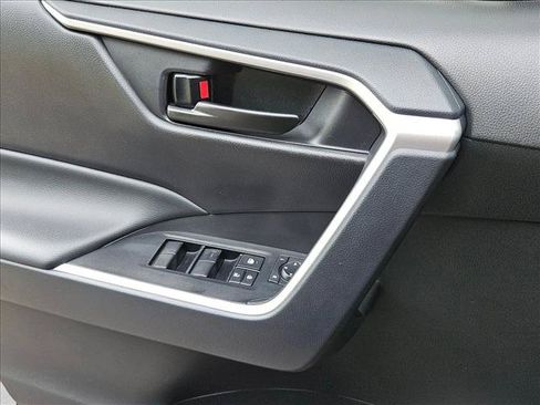 Used 2025 Toyota RAV4 LE FWD image 6