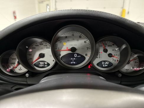 Used 2006 Porsche 911 Carrera S RWD image 12