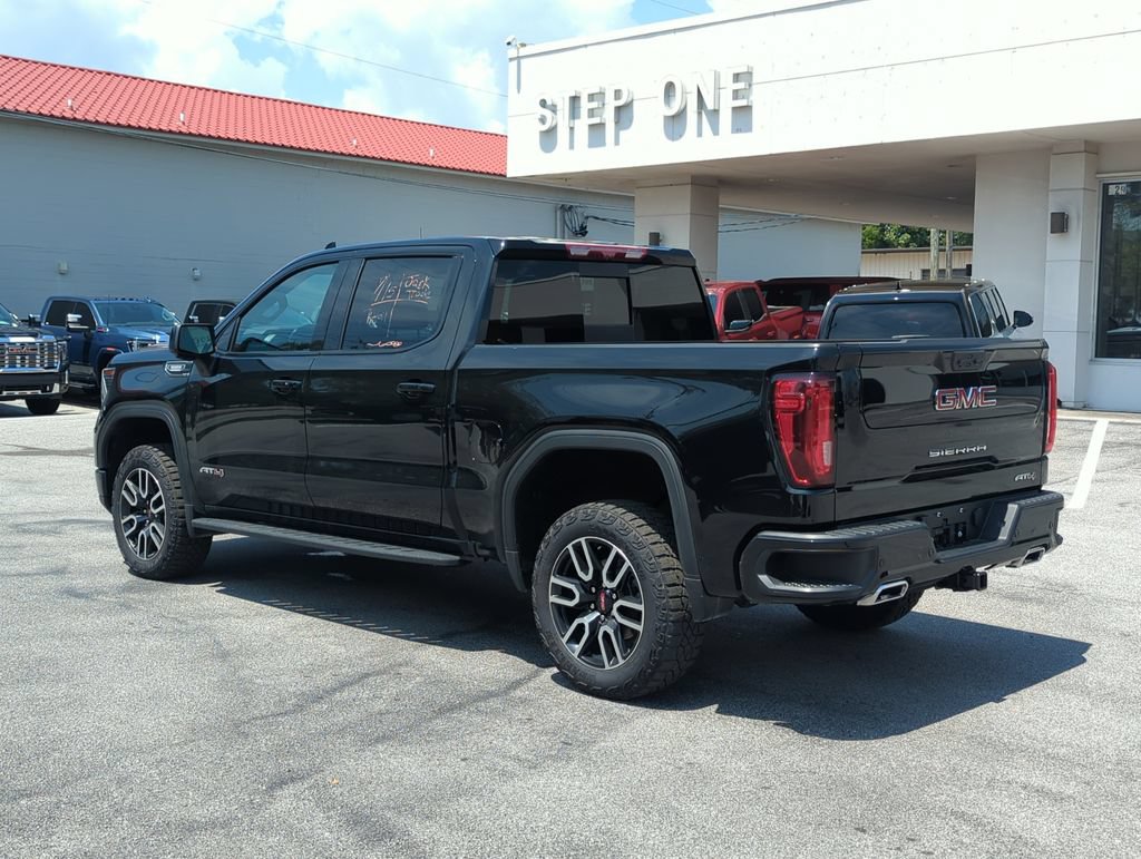 Used 2026 GMC Sierra 1500 AT4 w/ AT4 Premium Package AWD/4WD image 4