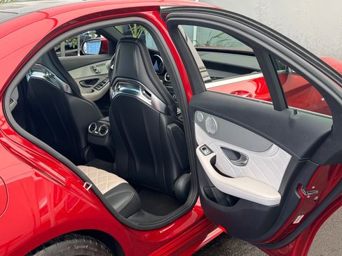 Used 2017 Mercedes-Benz C 63 AMG Sedan image 30