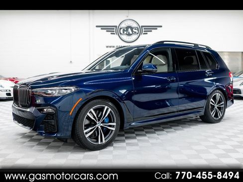 Used 2022 BMW X7 xDrive40i w/ M Sport Package AWD/4WD image 1