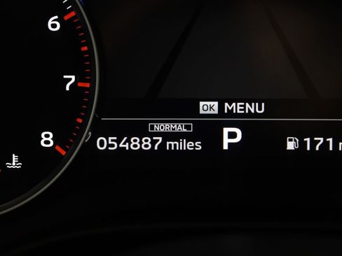 Used 2024 Mitsubishi Outlander SE AWD/4WD image 37