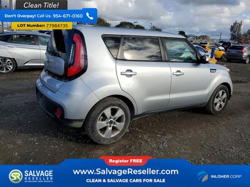Used 2018 Kia Soul FWD image 4