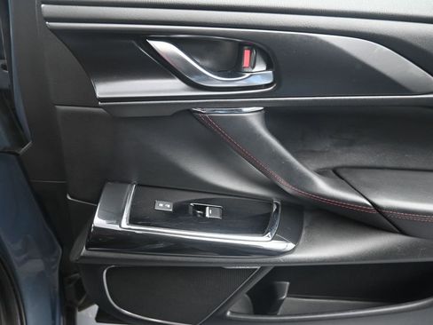 Used 2022 MAZDA CX-9 Carbon Edition image 17